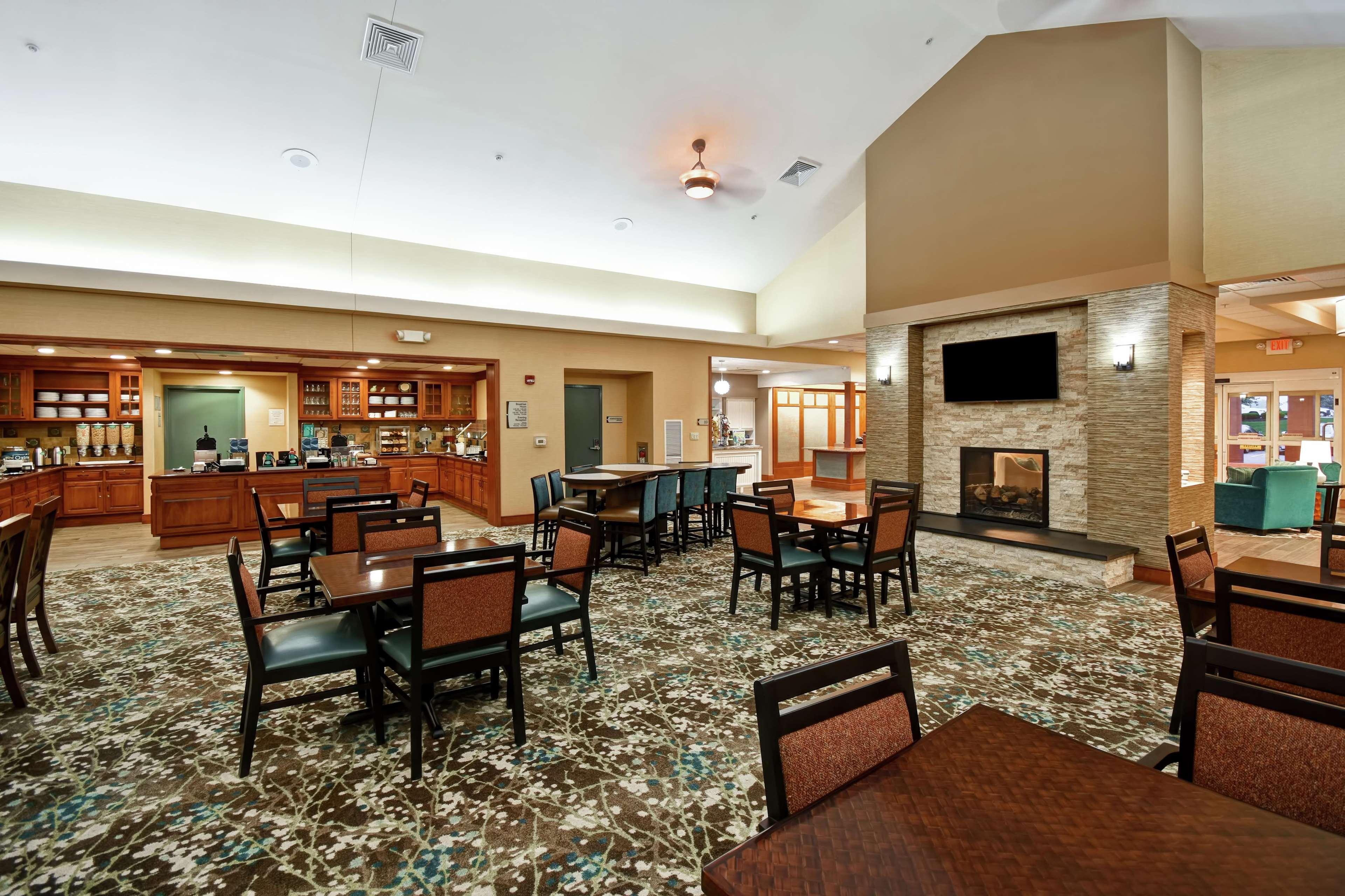 Homewood Suites By Hilton Lancaster Rohrerstown Exterior foto