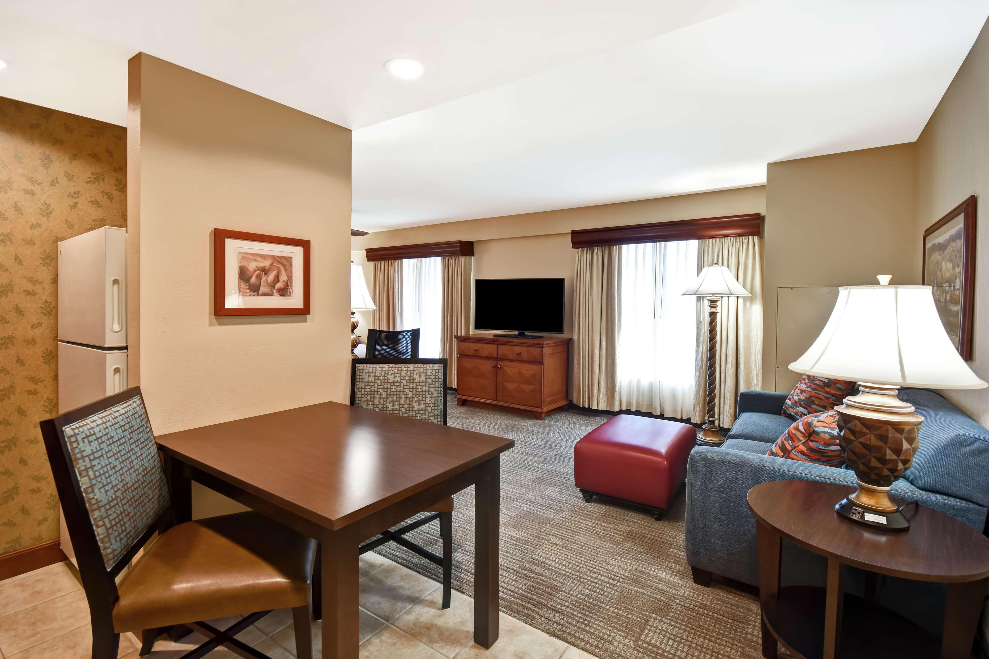 Homewood Suites By Hilton Lancaster Rohrerstown Exterior foto