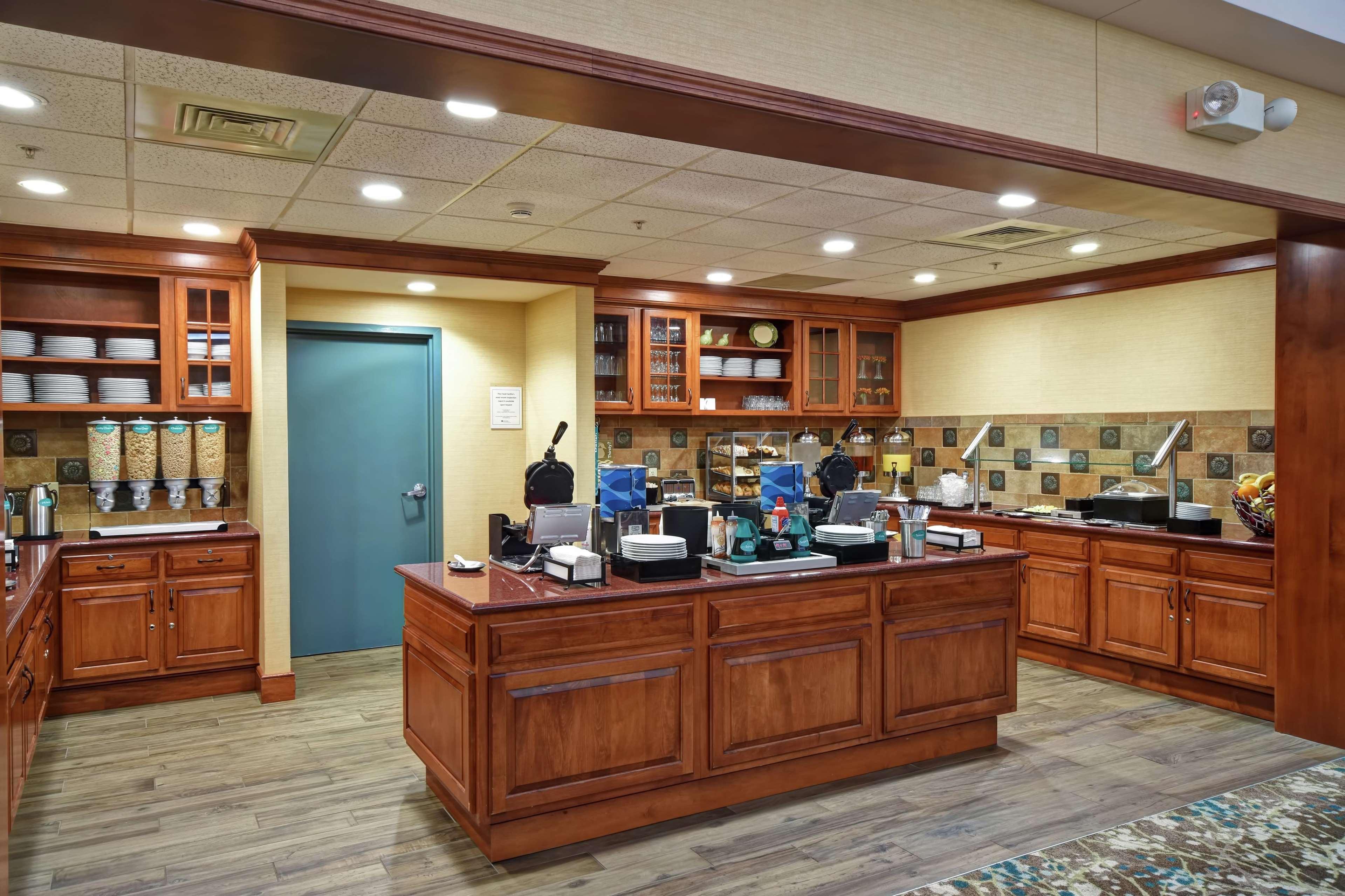 Homewood Suites By Hilton Lancaster Rohrerstown Exterior foto