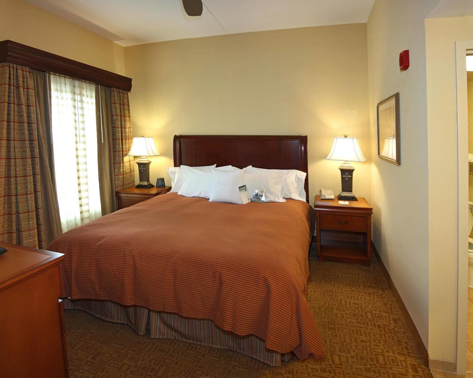 Homewood Suites By Hilton Lancaster Rohrerstown Exterior foto