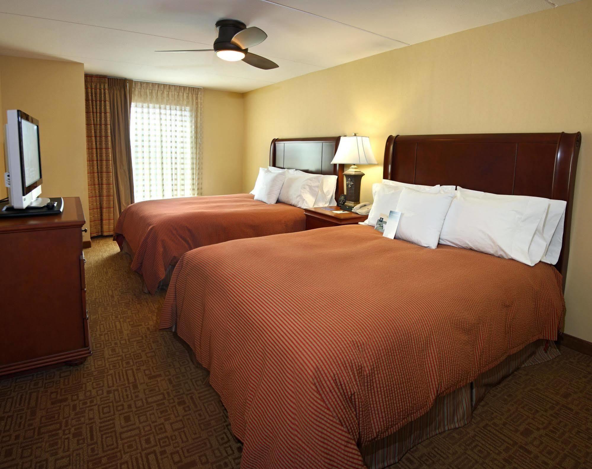 Homewood Suites By Hilton Lancaster Rohrerstown Exterior foto