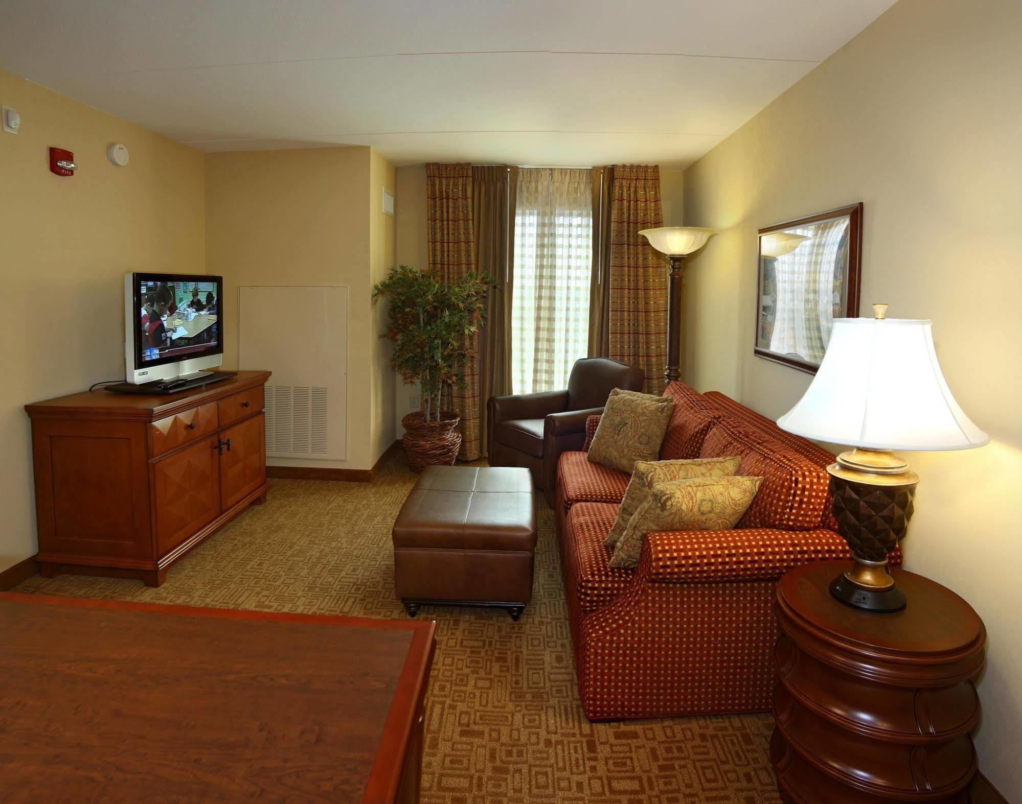 Homewood Suites By Hilton Lancaster Rohrerstown Exterior foto